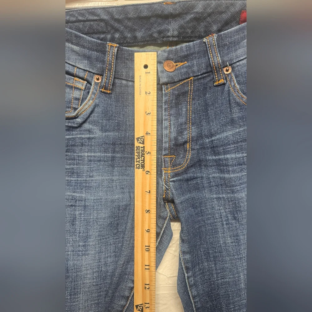Women's Distressed Premium Cotton Blue Denim Jeans By Seven7 Size 30 - Picture 9 of 12